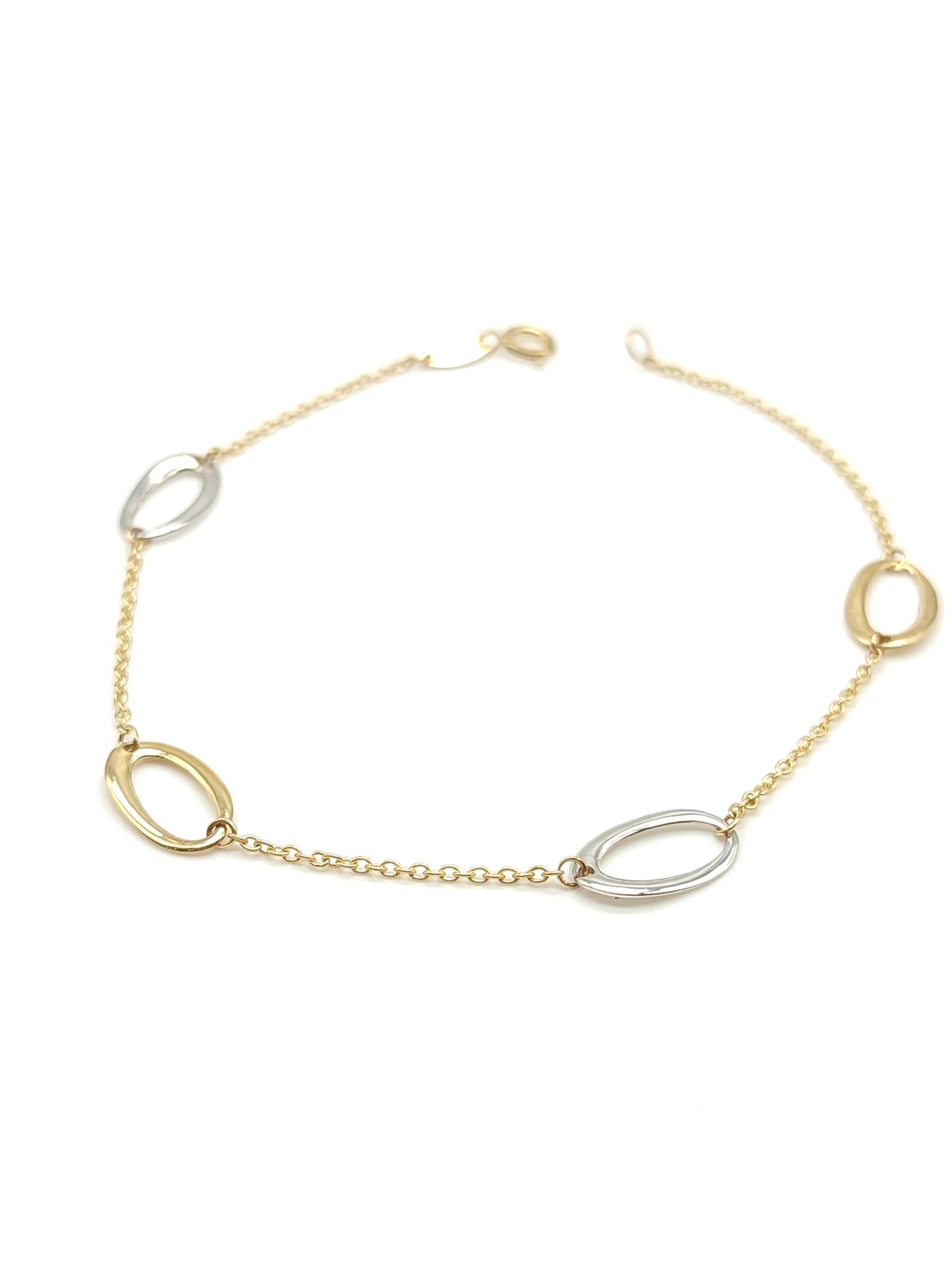 Gold bracelet with oval elements