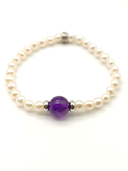 Elastic bracelet with sea pearls and semiprecious stones