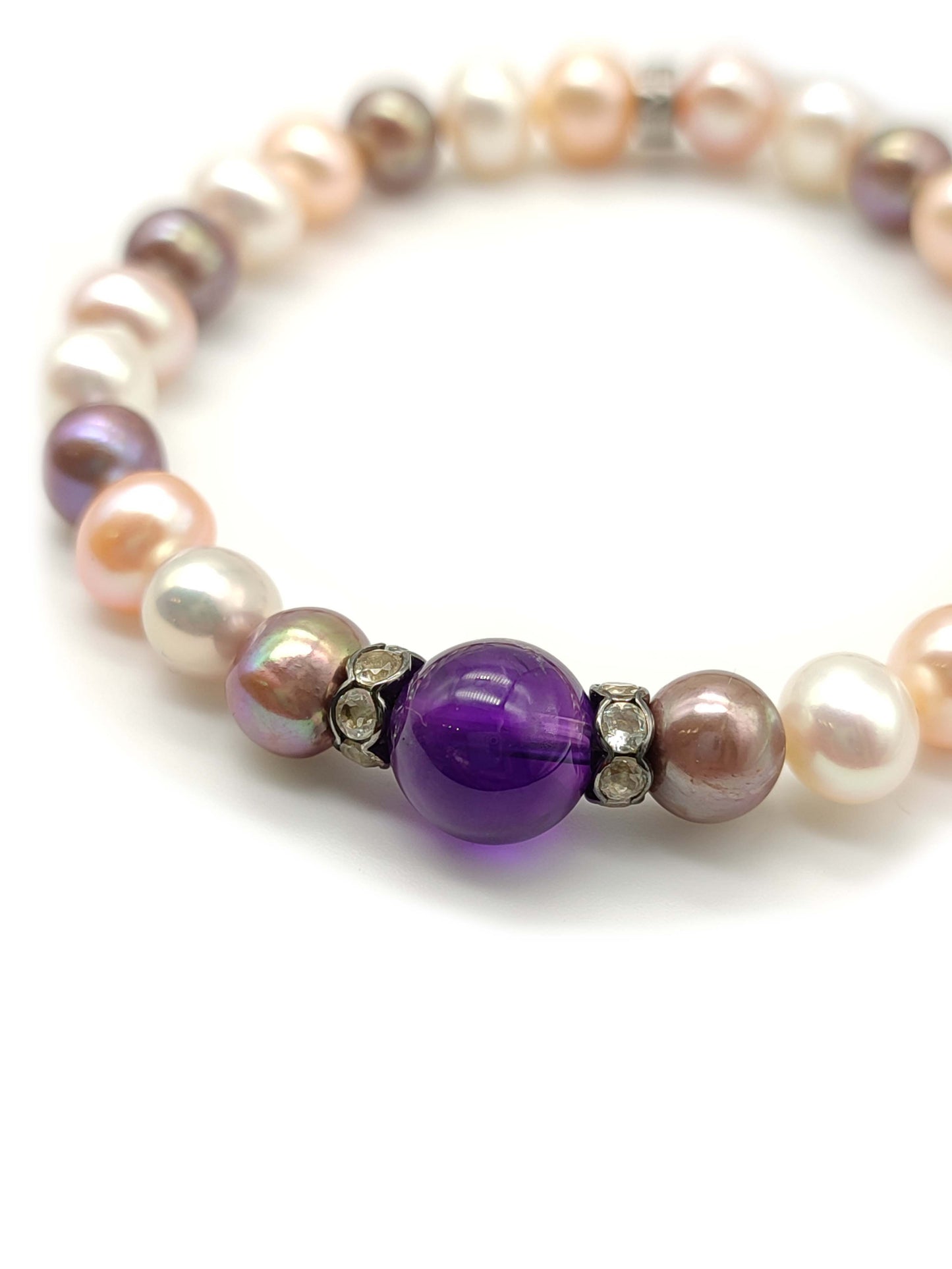 Elastic sea pearl and amethyst bracelet