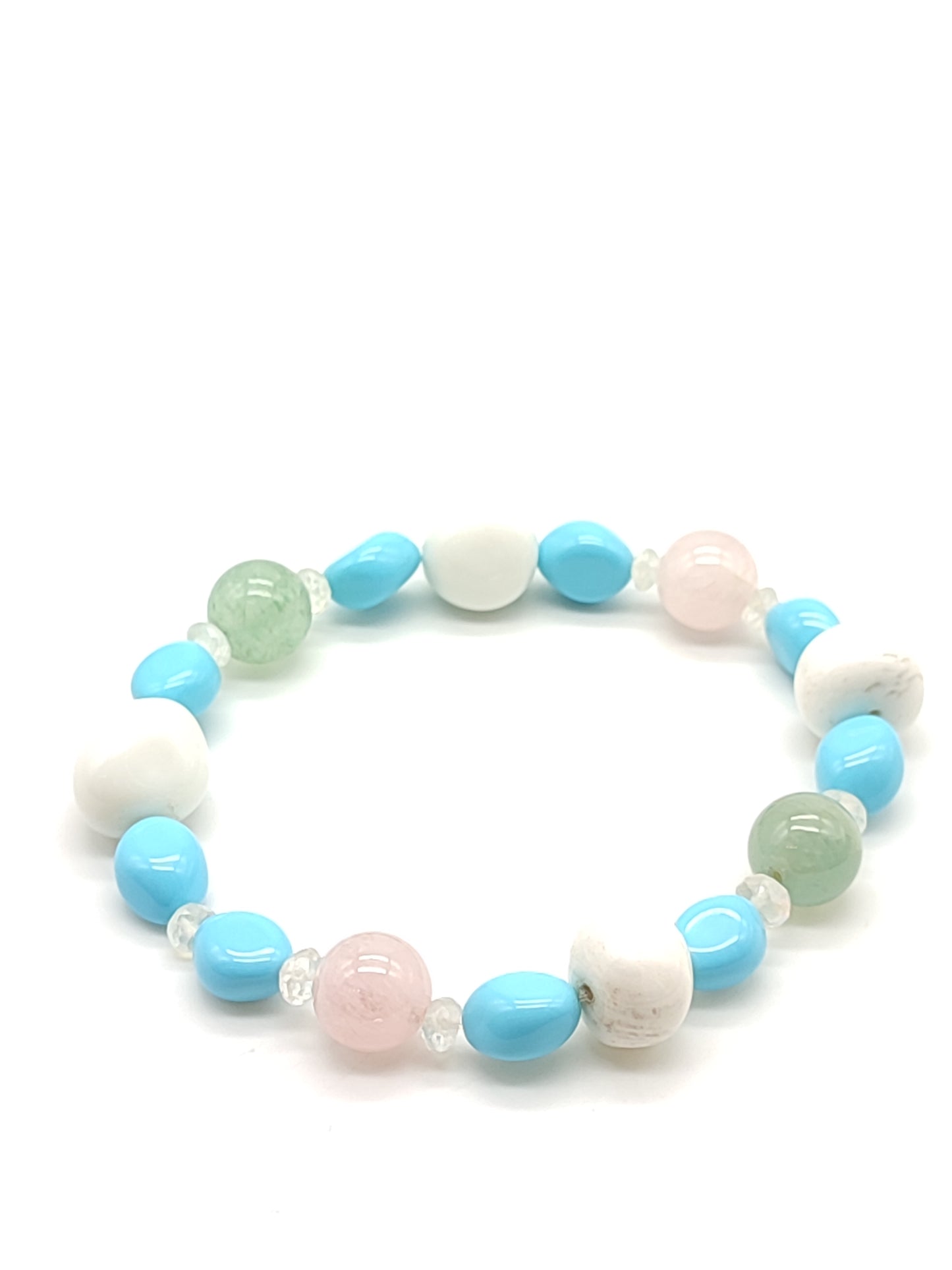 Sea bracelet with turquoises and quartz