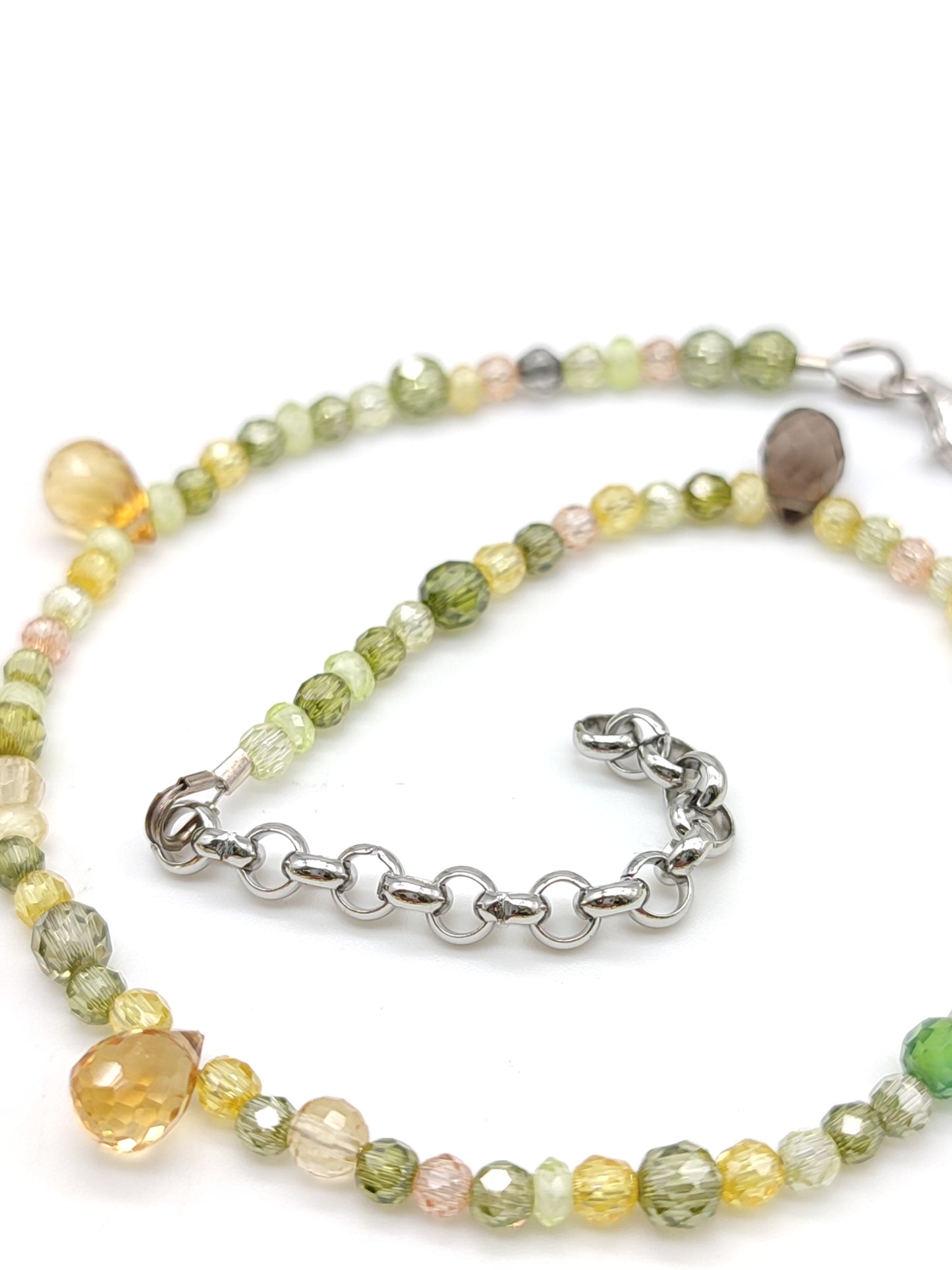 Anklet with colored zircons