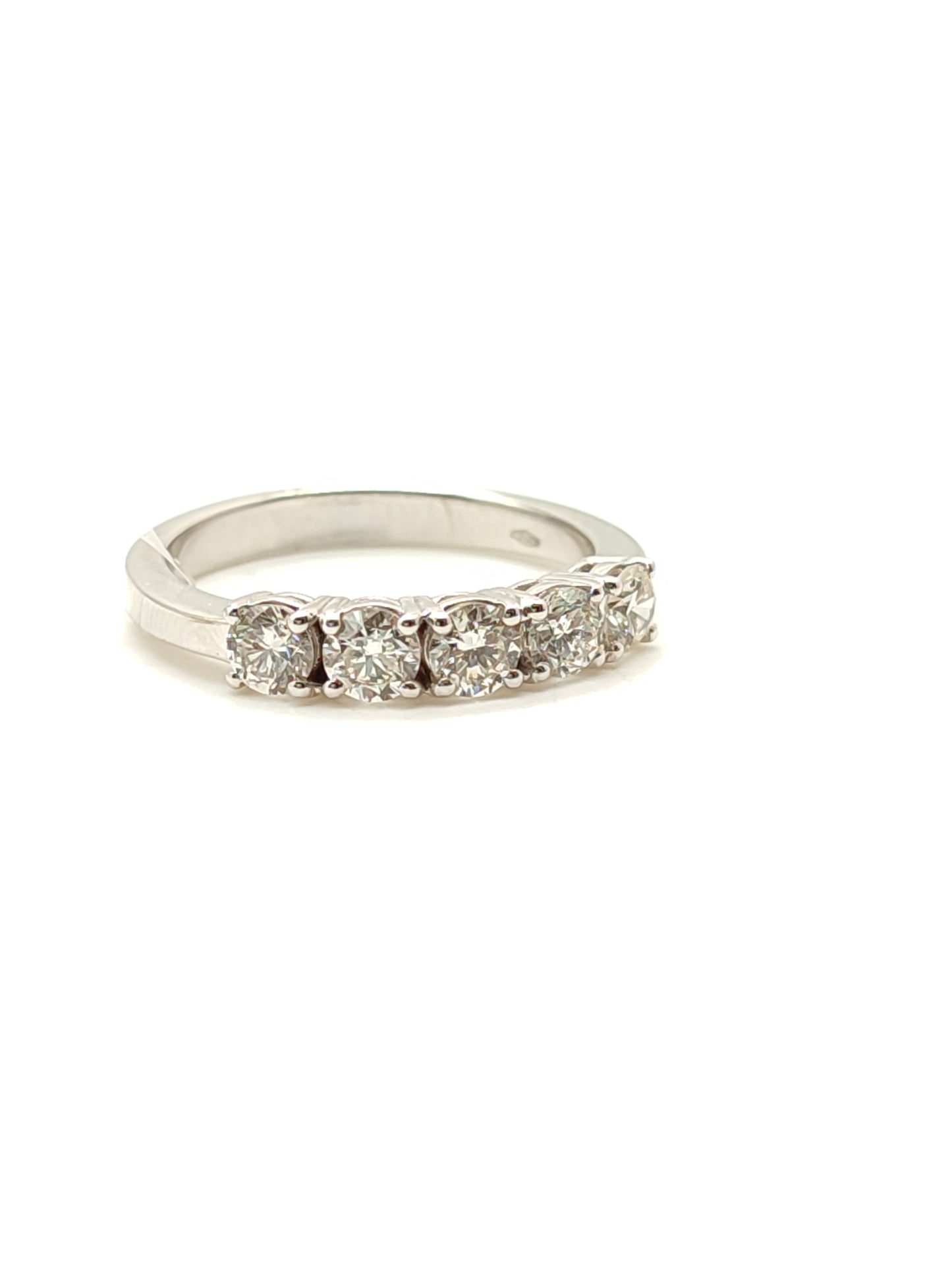 Half wedding band ring in gold with 1.00ct diamonds