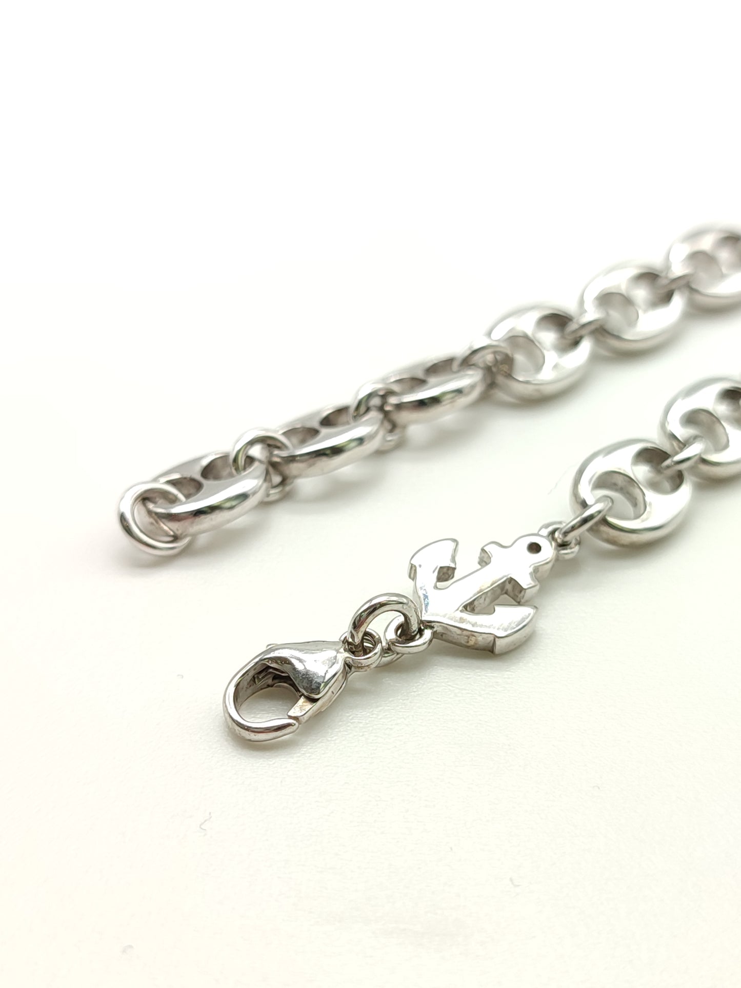 Silver bracelet with anchor