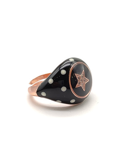 Silver enamel chevalier ring with star