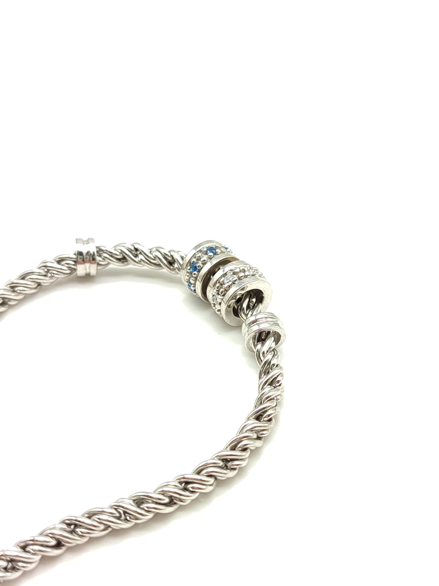 Silver bracelet with diamonds and sapphires