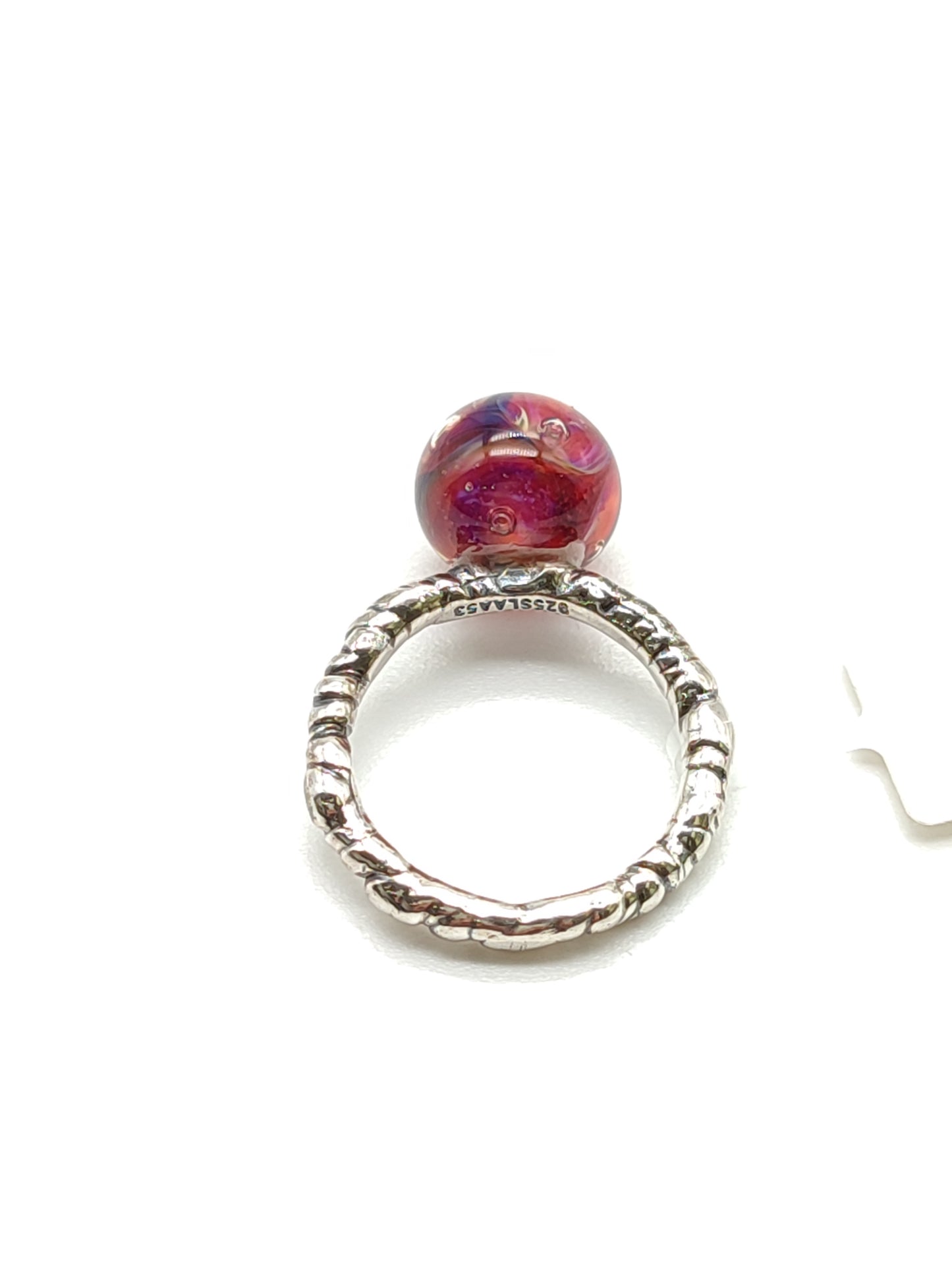 Trollbeads ring with murano sphere