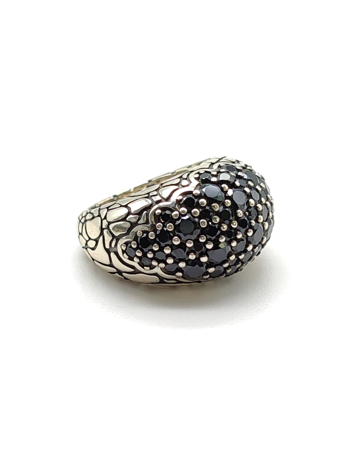 Silver ring with black spinels