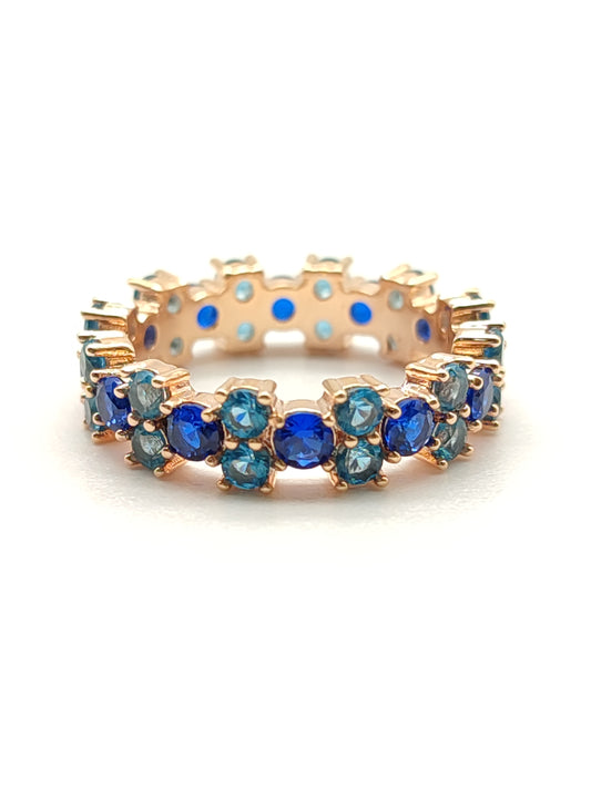 Blue alternating zircon wedding ring