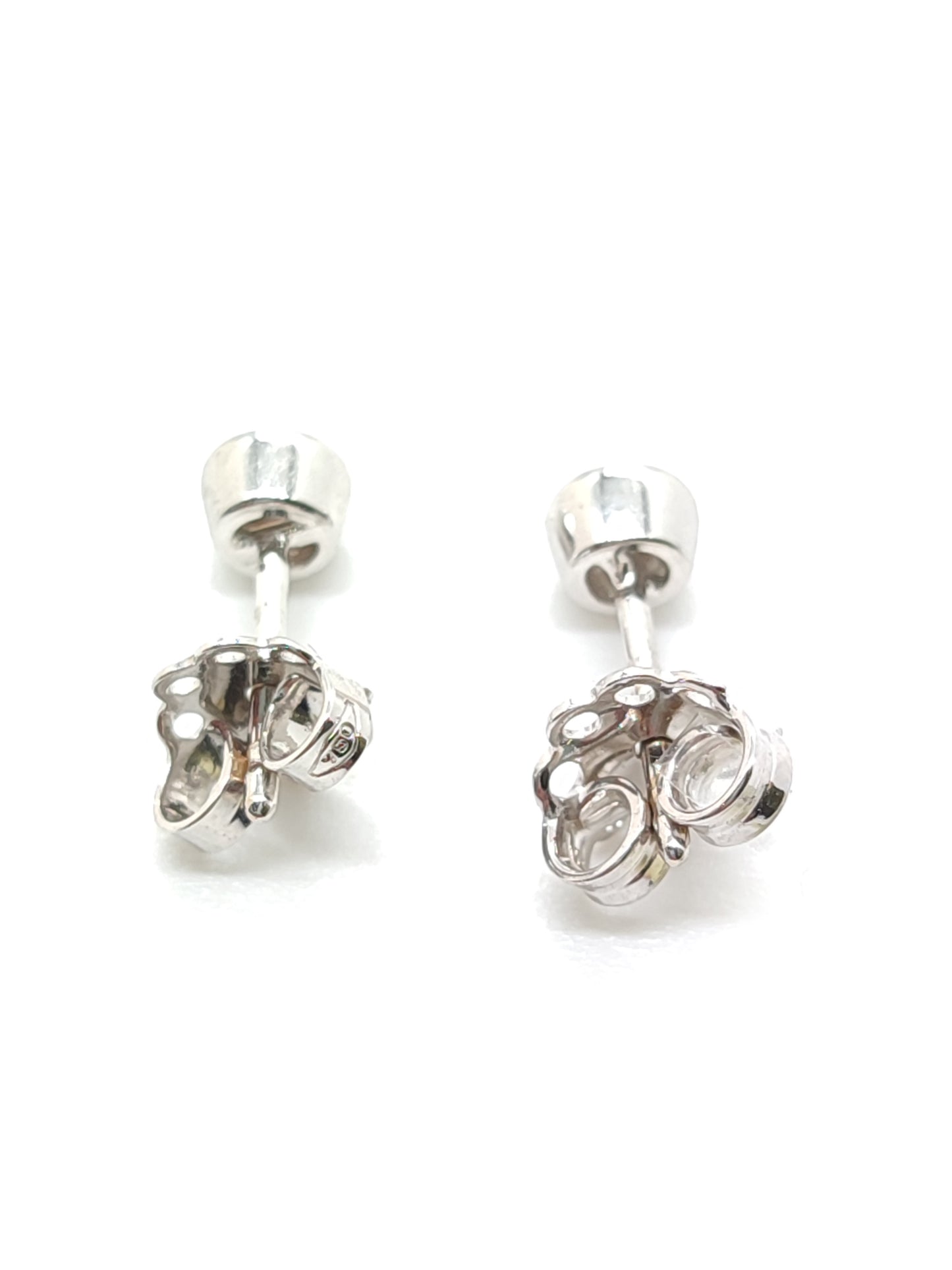Light point earrings in gold with diamonds 0.27ct -3.5mm