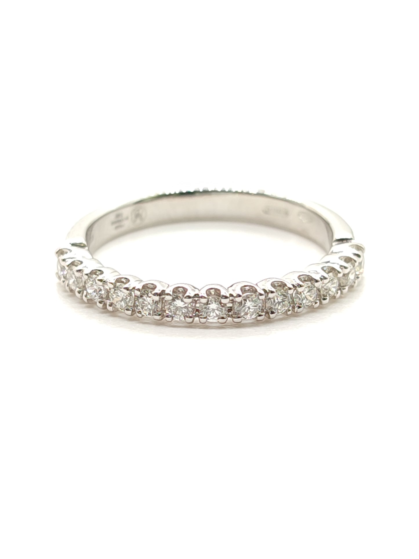 Half wedding band ring in gold with 0.31ct diamonds