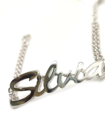 Bracciale in argento con nome Silvia